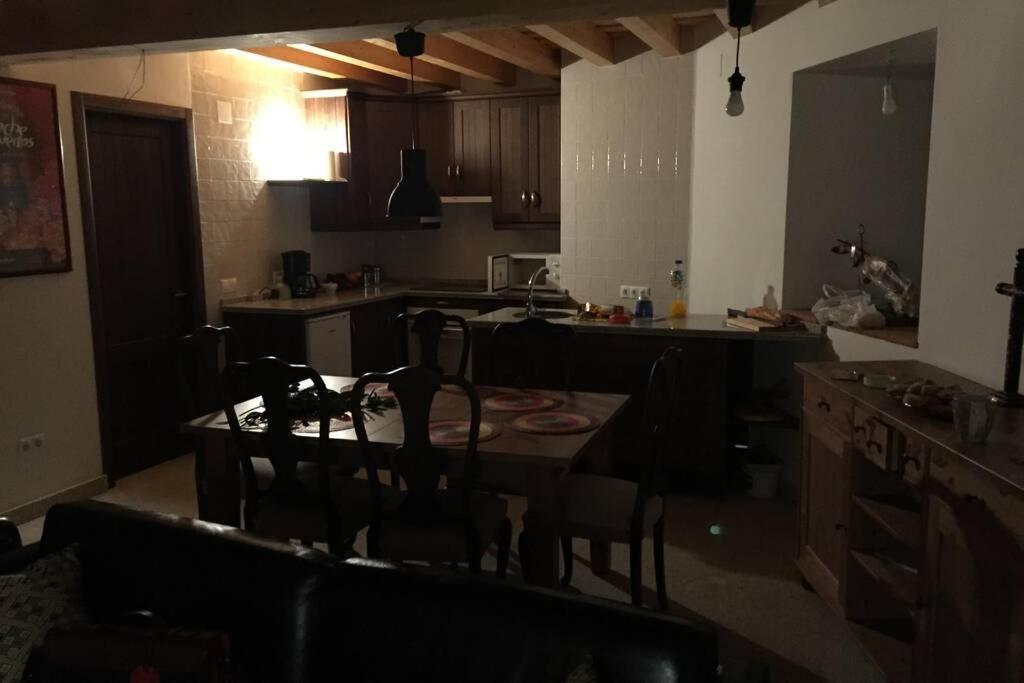 Casa Con Encanto En Poyales Del Hoyo Екстер'єр фото